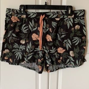 Patagonia women’s island hemp baggies shorts